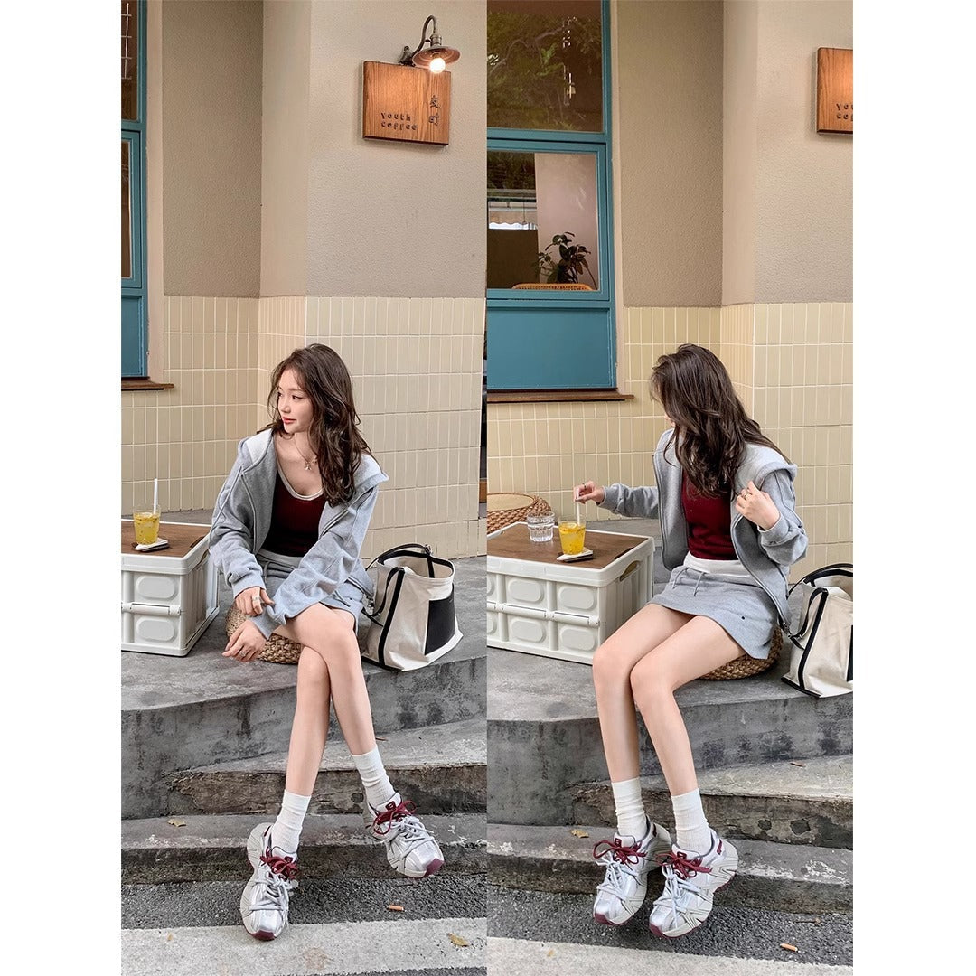 Women’s Sneakers 221