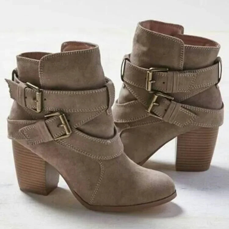 Women’s Boots 162