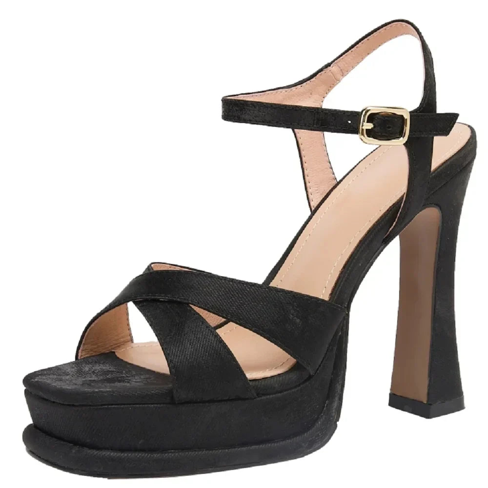 Women’s Heels 222