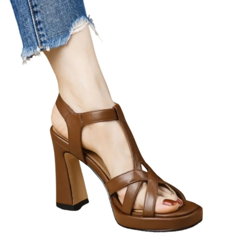 Women’s Heels 220