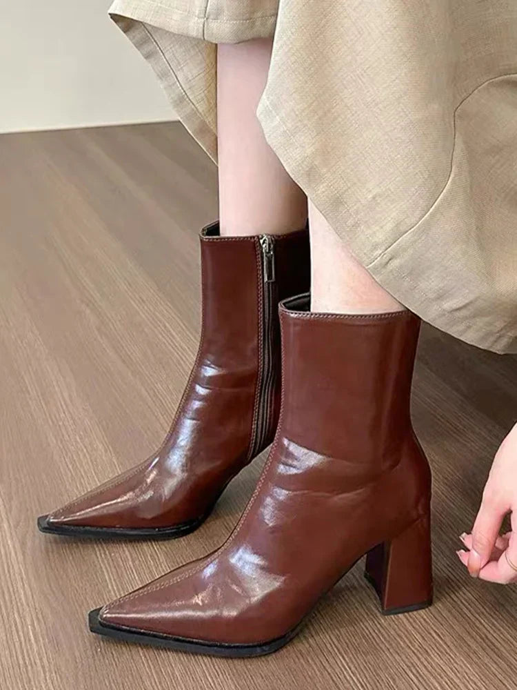 Women’s Boots 144