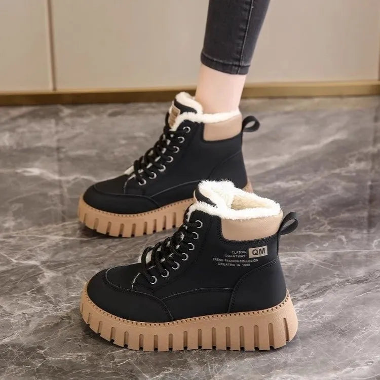 Women’s Boots 176