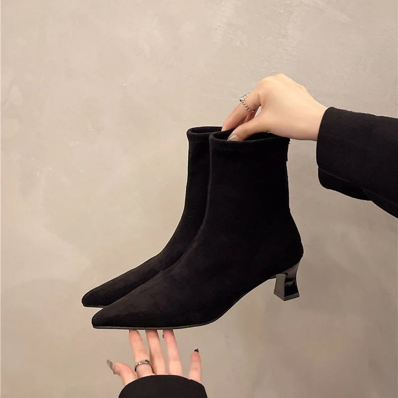 Women’s Boots 142