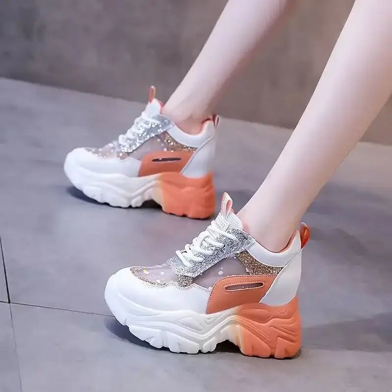 Women’s Sneakers 144