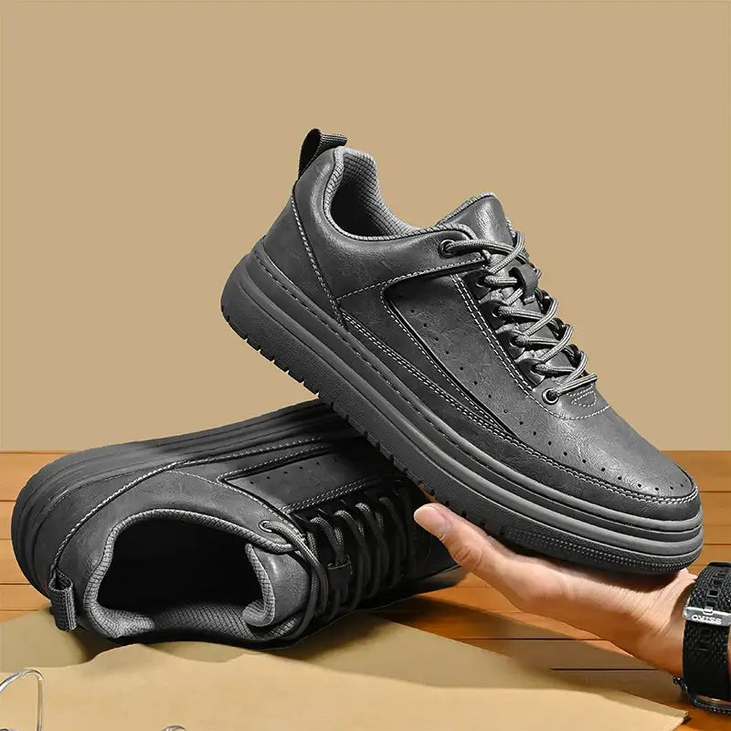 Men’s Sneakers 553