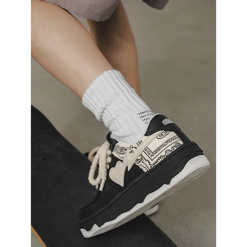 Women’s Sneakers 175