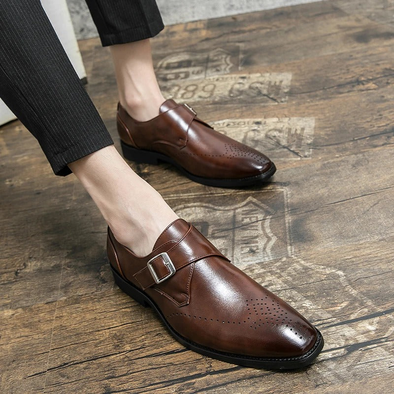 Men’s Sandals 640