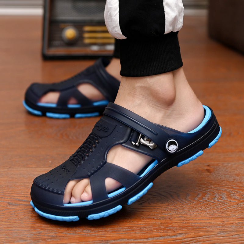 Men’s Slippers  349
