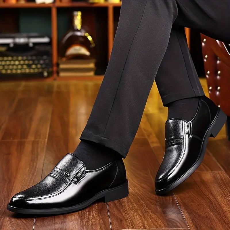 Men’s Shoes 402