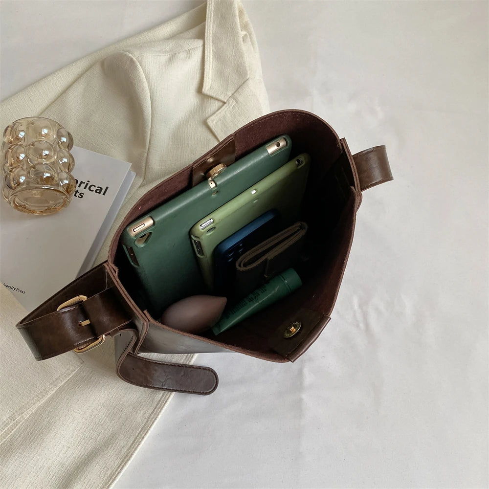 Women’s Leather Bags 151