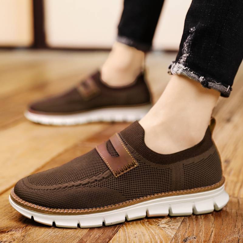 ERKEK SPOR AYAKKABI 575