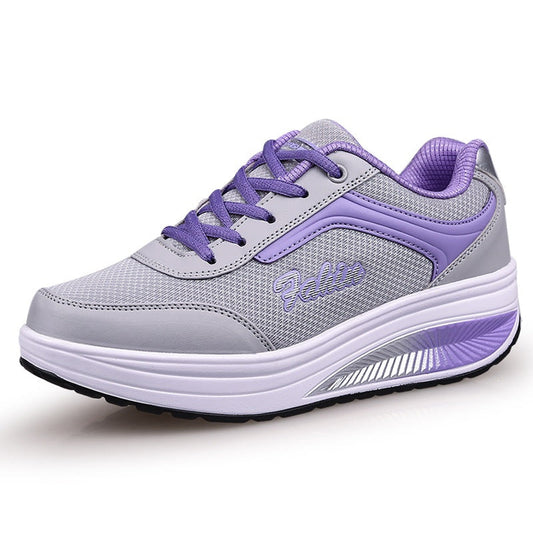 Women’s Sneakers 107