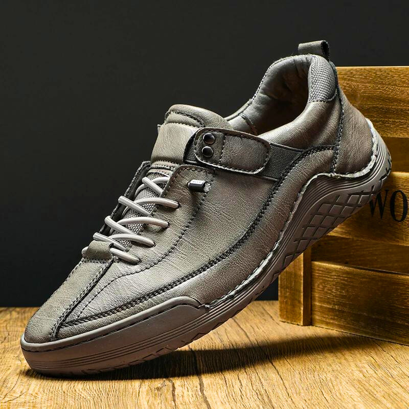 Men’s Sneakers 649