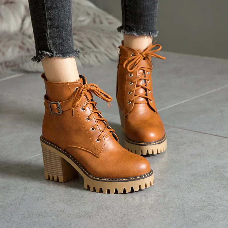 Women’s Boots 151