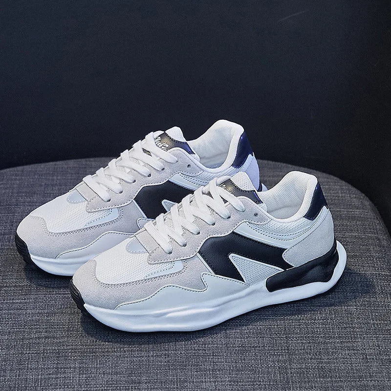 Women’s Sneakers 127