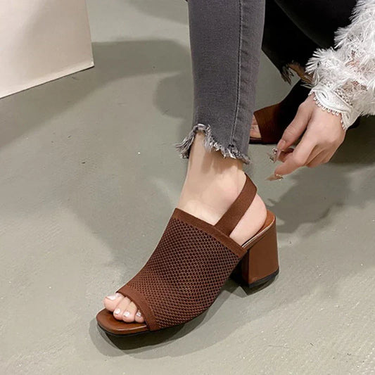 Women’s Sandals 301