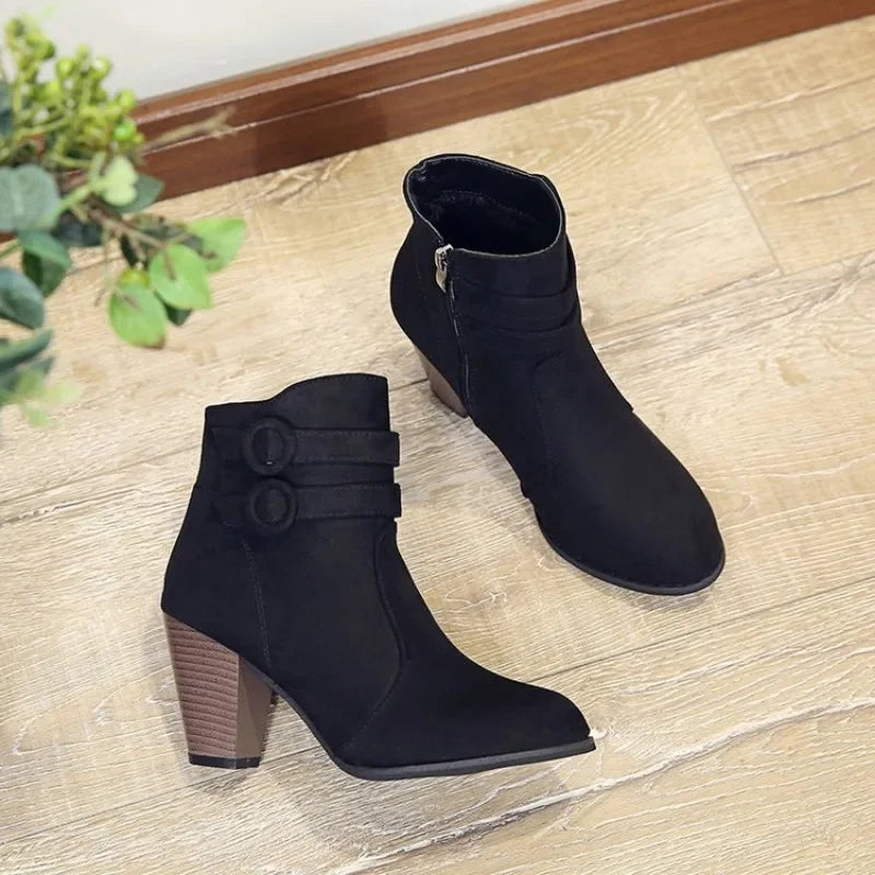 Women’s Boots 132
