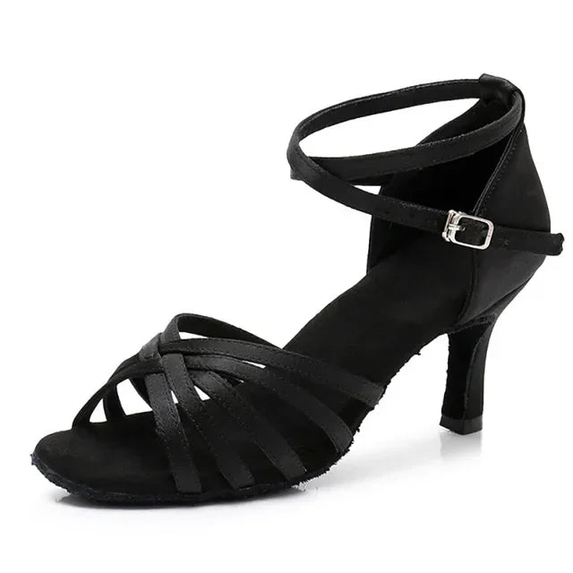Women’s Heels 106