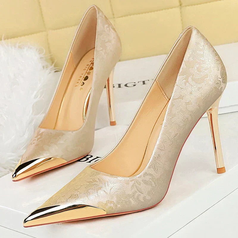 Women’s Heels 117