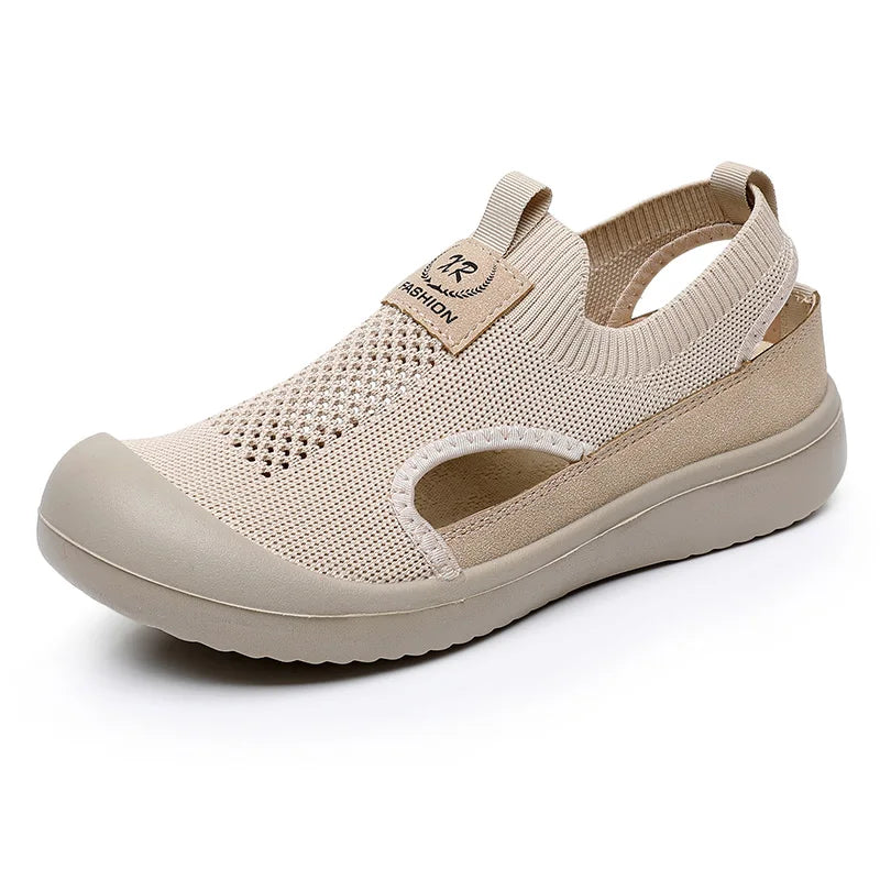 Women’s Sneakers 225