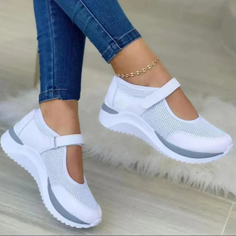 Women’s Sandals 207