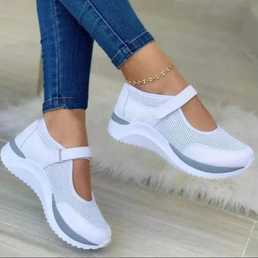 Women’s Sandals 207