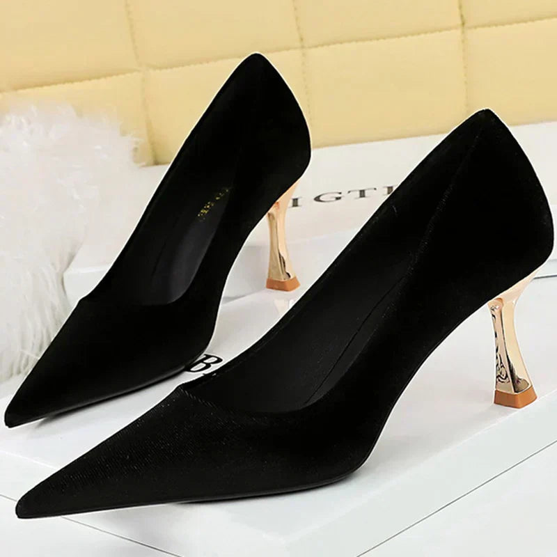 Women’s Heels 145