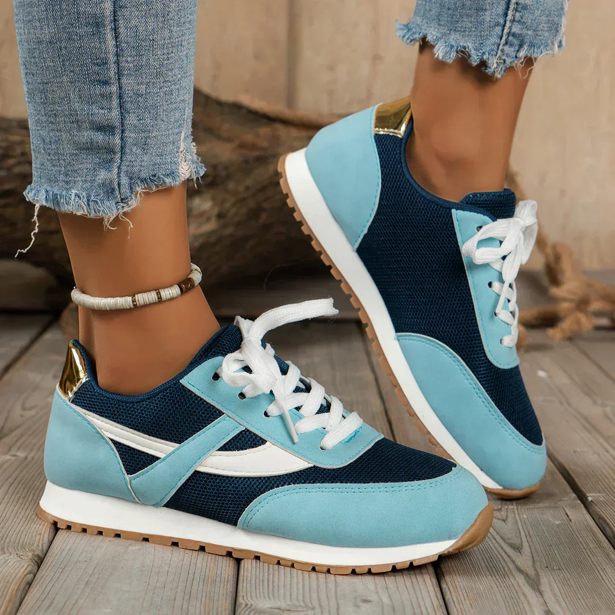 Women’s Sneakers 135
