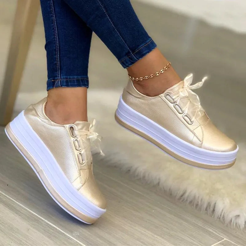 Women’s Sneakers 124