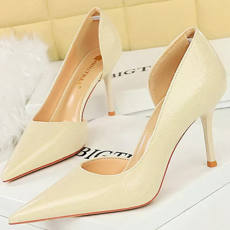 Women’s Heels 169