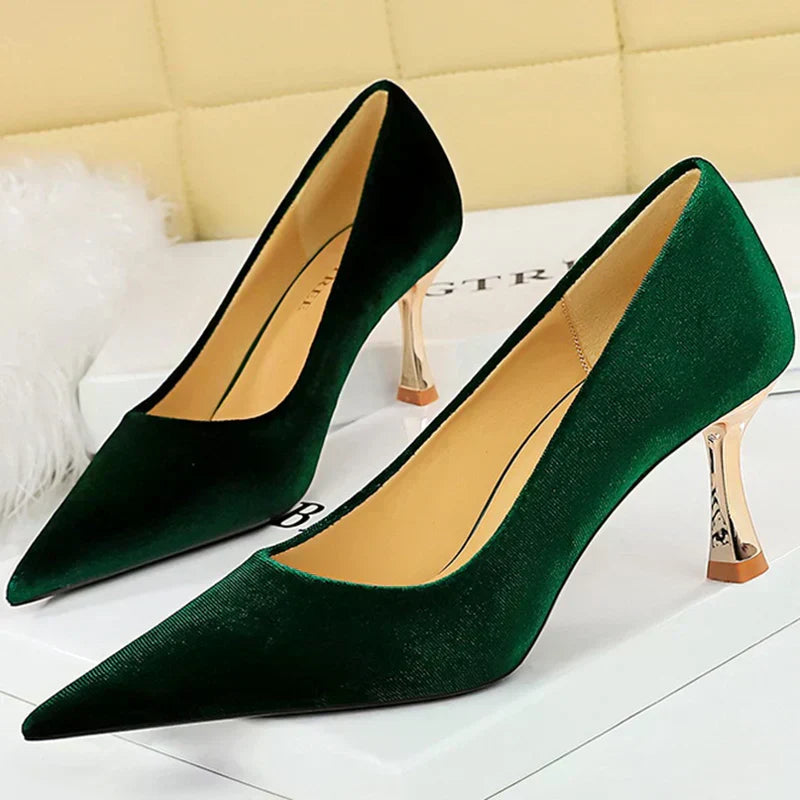 Women’s Heels 145