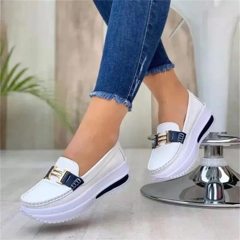 Women’s Sneakers 123