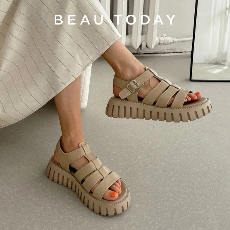 Women’s Sandals 288
