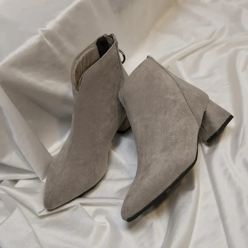Women’s Boots 158