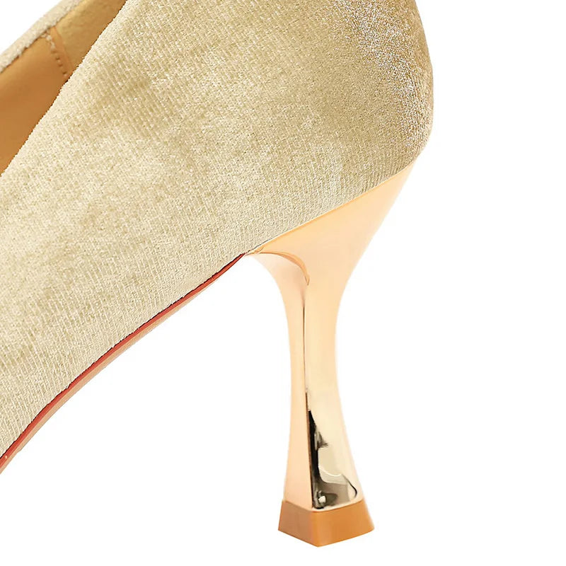 Women’s Heels 145