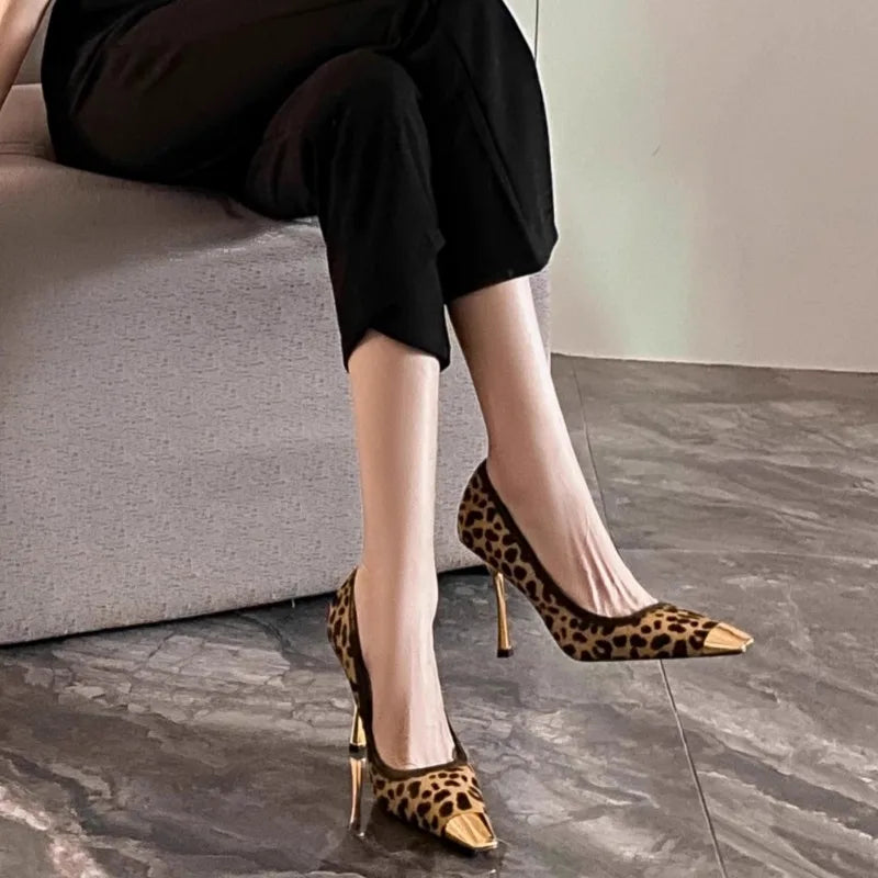 Women’s Heels 162