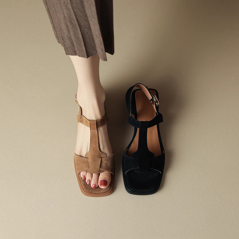 Women’s Sandals 146