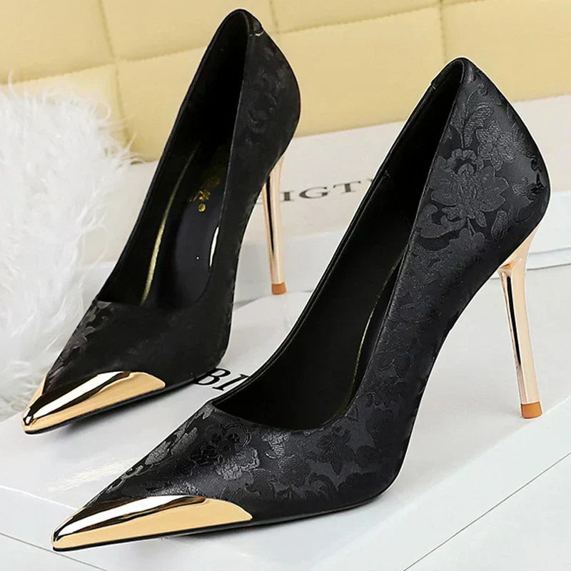 Women’s Heels 117
