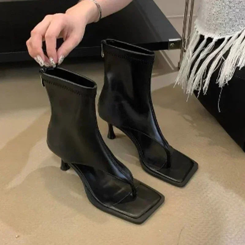 Women’s Sandals 317