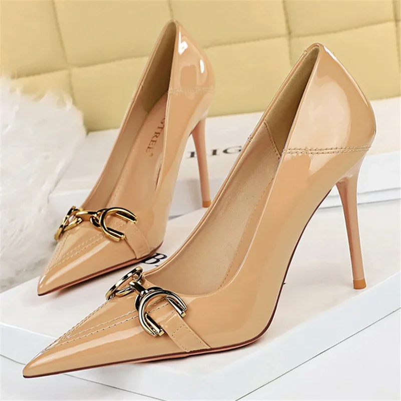 Women’s Heels 132