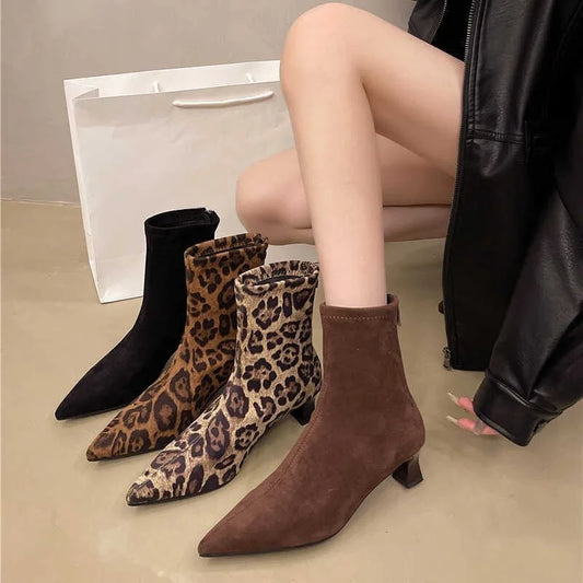 Women’s Boots 142