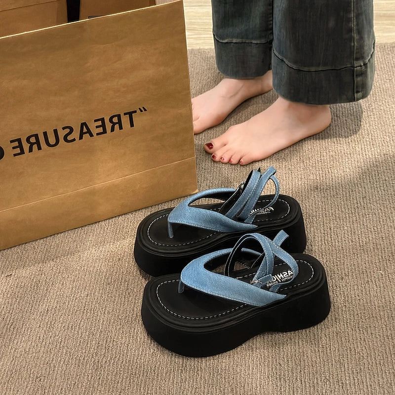 Women’s Sandals 242