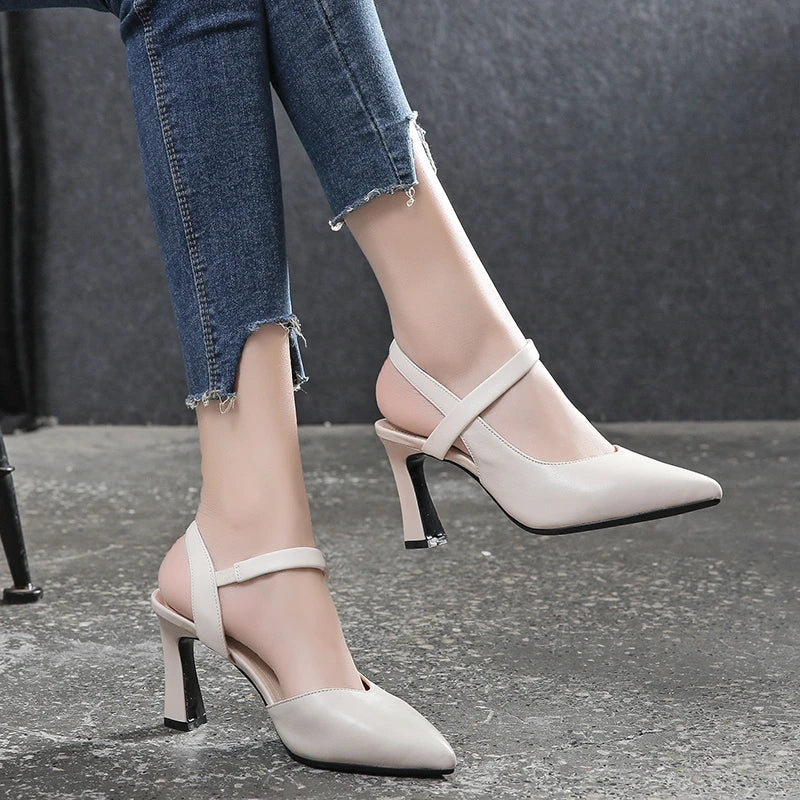 Women’s Heels 184