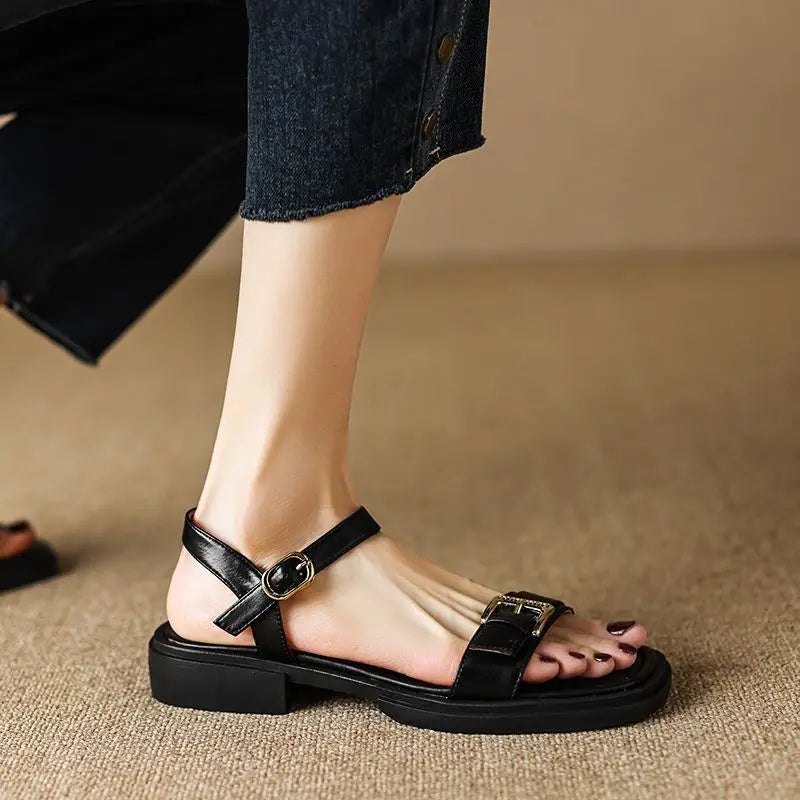 Women’s Sandals 152