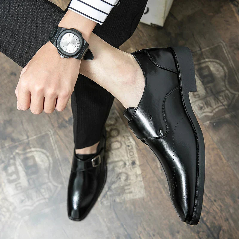 Men’s Sandals 640