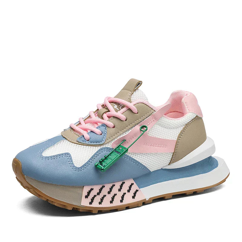 Women’s Sneakers 131