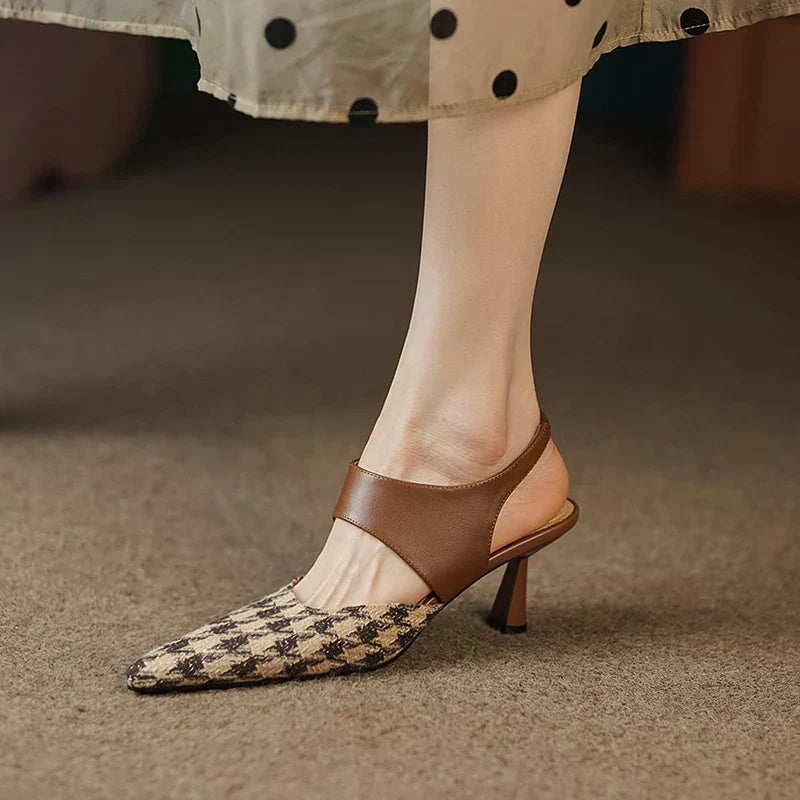 Women’s Sandals 157