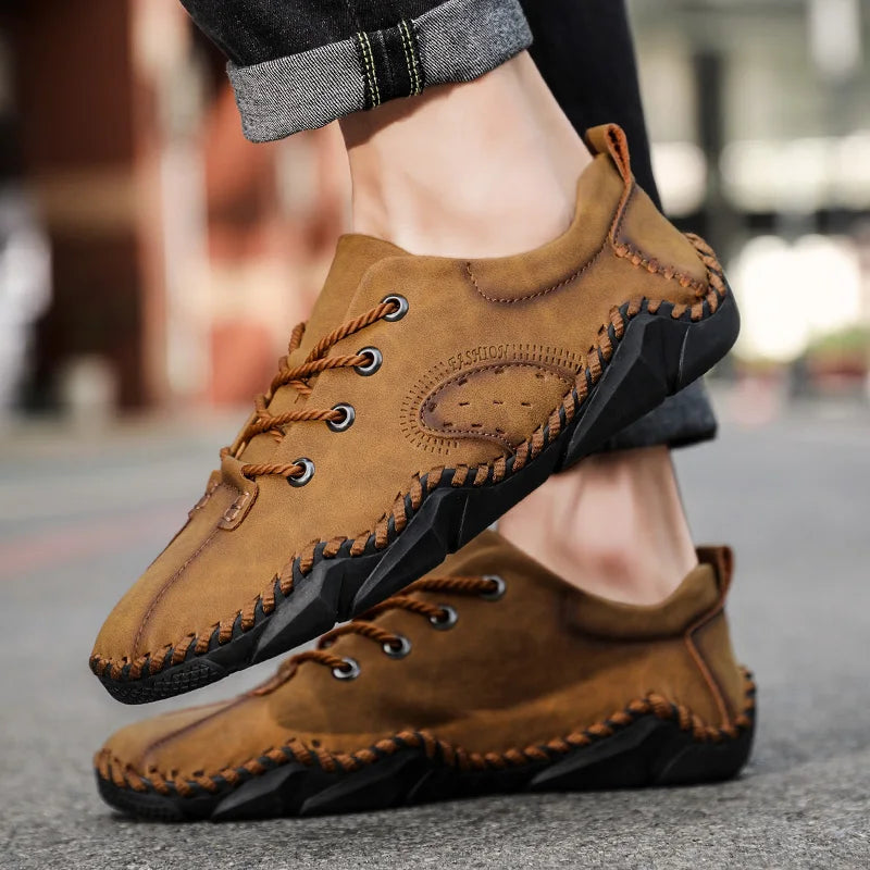 Men’s Sneakers 672