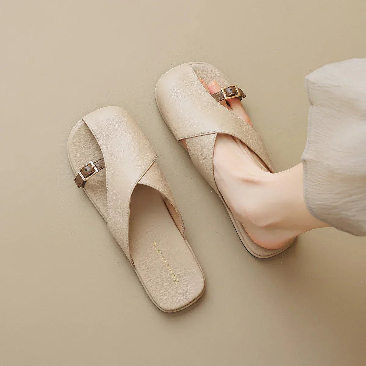Women’s Slippers 306