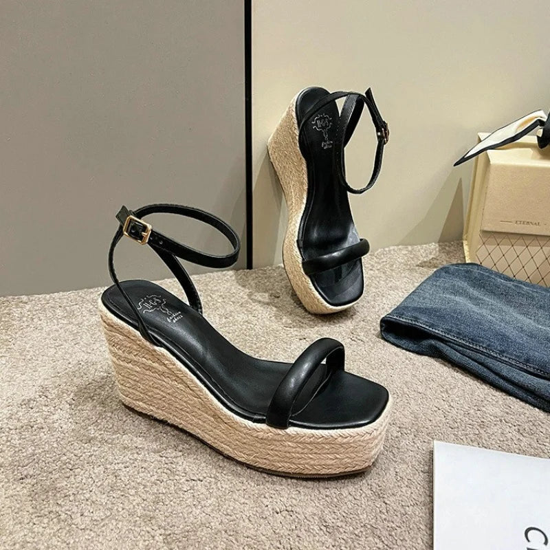 Women’s Heels 275